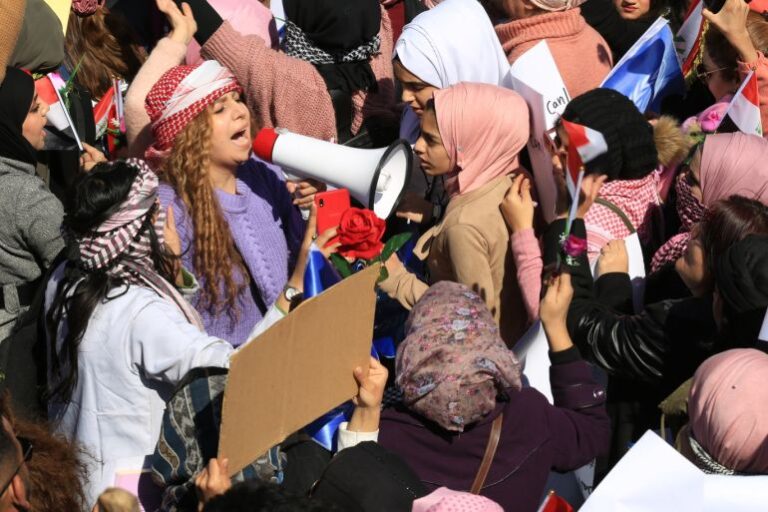 مكازان بغداد تهنئ المرأة العراقية بعيدها العالمي
