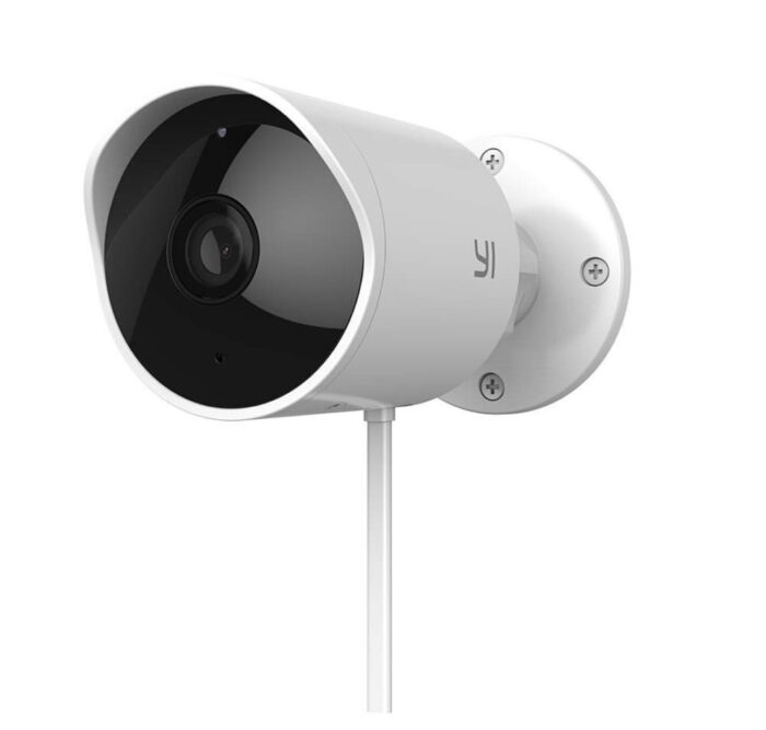 ⁦كاميرا مراقبة خارجية YI 1080P – WiFi، مقاومة للعوامل الجوية، صوت ثنائي الاتجاه ورؤية ليلية⁩ - الصورة ⁦1⁩