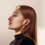 ⁦سماعات لاسلكية بإلغاء ضوضاء نشط وعلبة شحن بلوتوث 5.4⁩ - الصورة ⁦4⁩